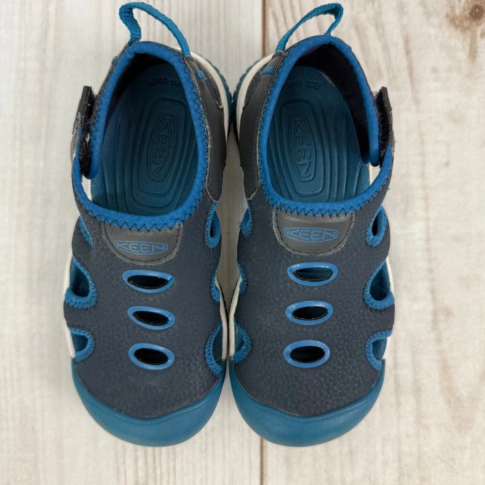 Keen durable comfortable